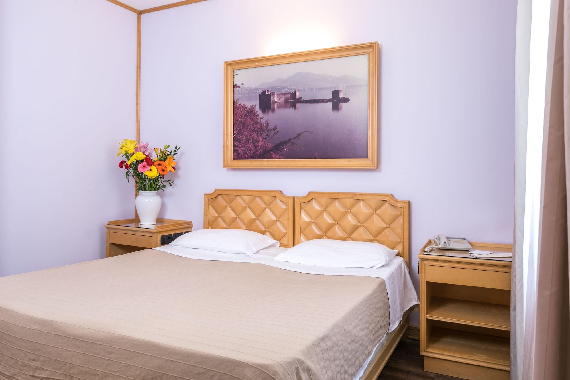 Albergo Italia Новара Экстерьер фото