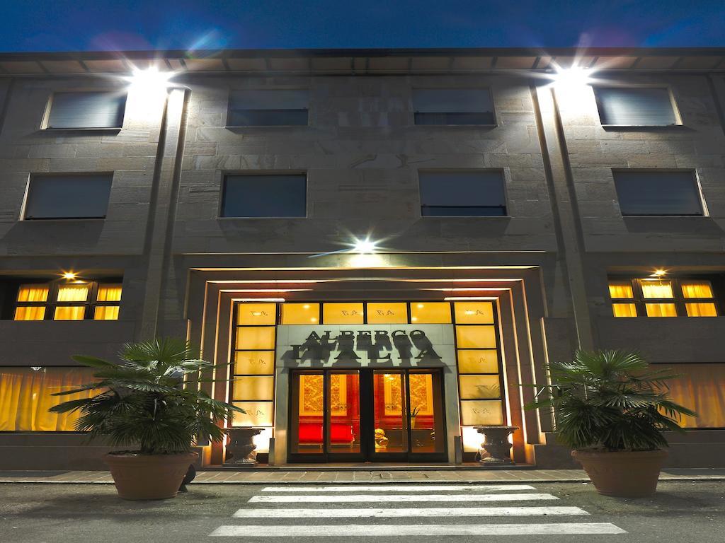 Albergo Italia Новара Экстерьер фото