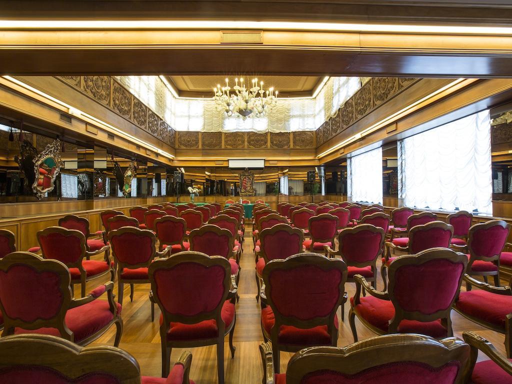 Albergo Italia Новара Экстерьер фото