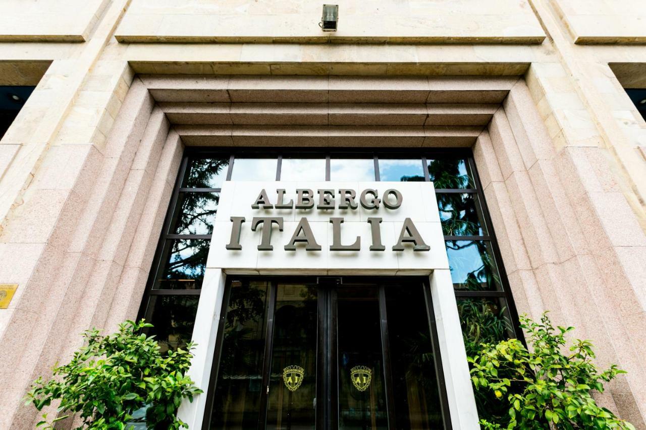 Albergo Italia Новара Экстерьер фото